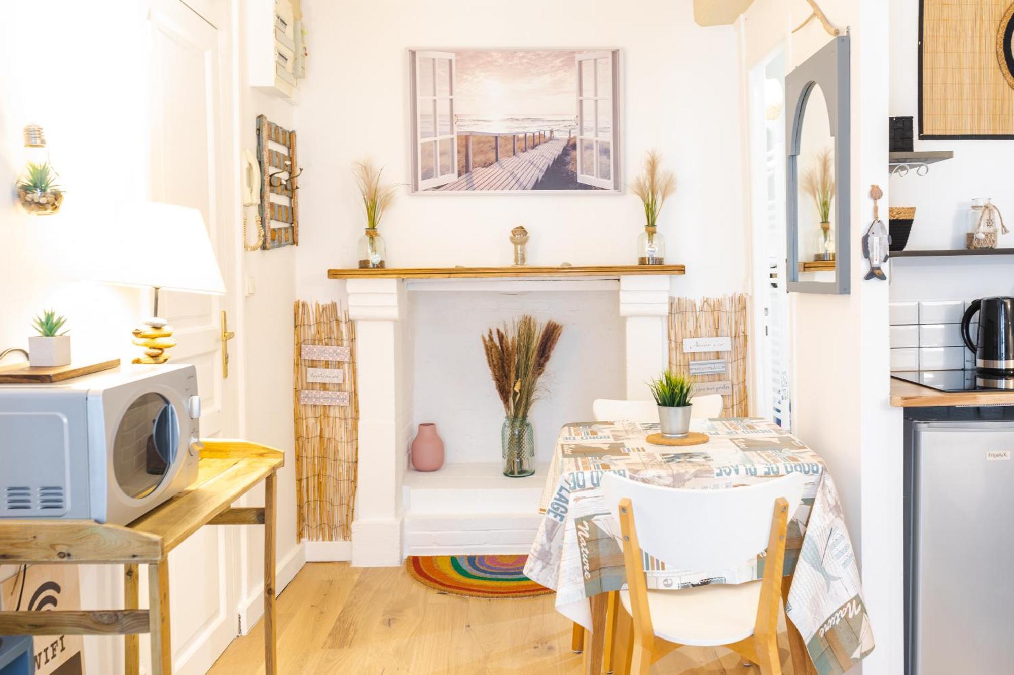 La Villa Au Petit Bonheur Honfleur Buitenkant foto